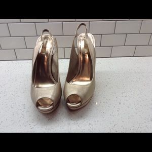 BCBG Champagne Lamb Metallic Heels, Size 10